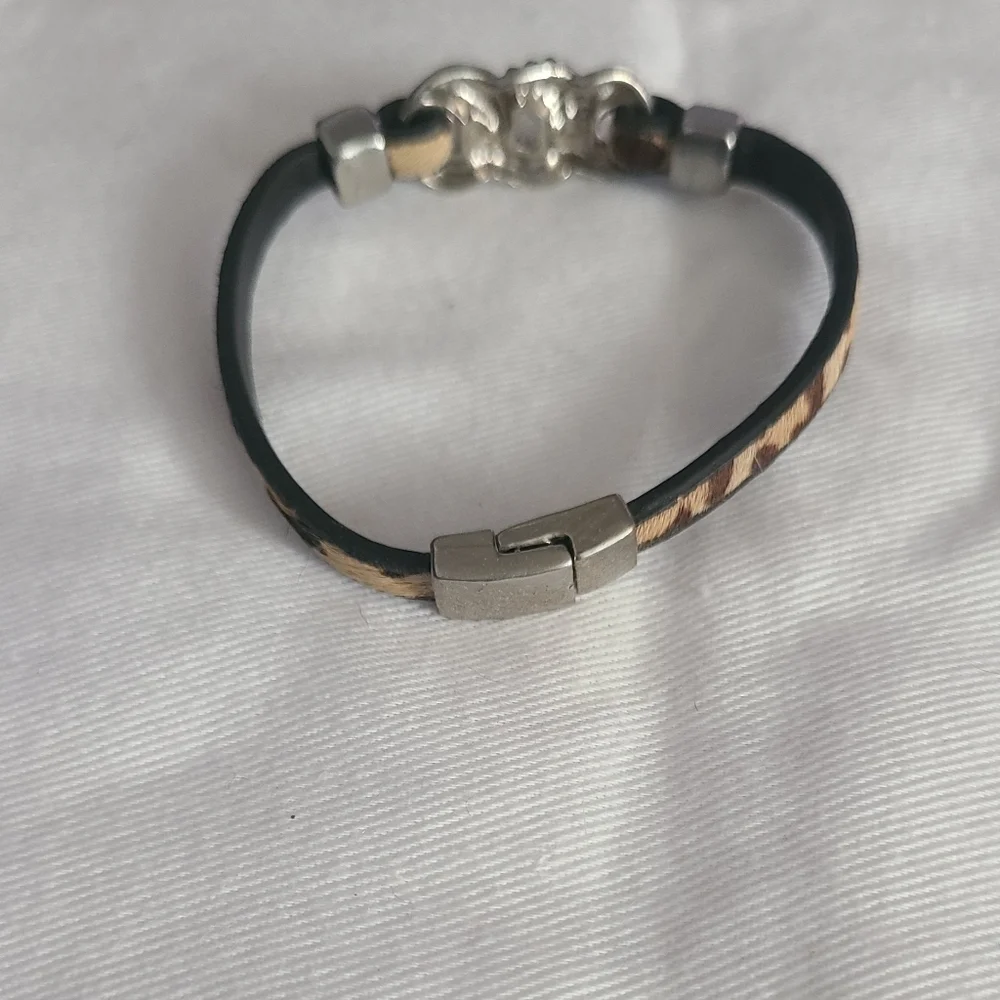 2 for 18 Leopard bracelet - Picture 4 of 6